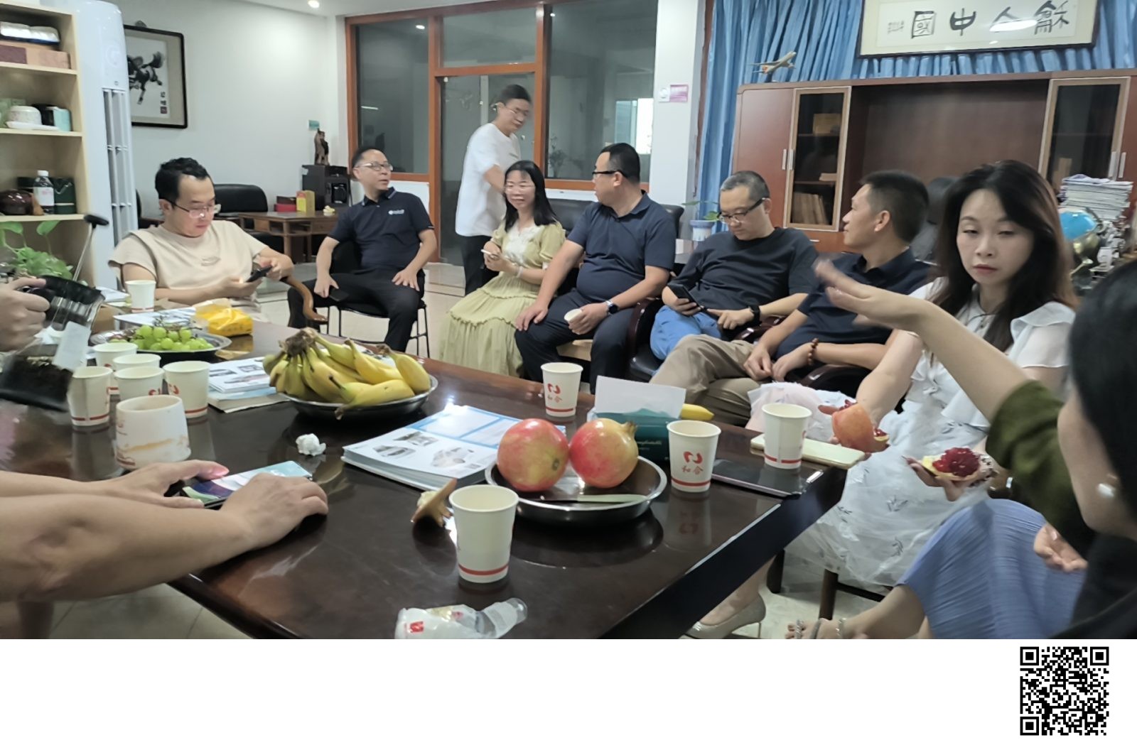 今天我们北京大学智库班同学一行参访了班书记麦总的和合特种车企业。